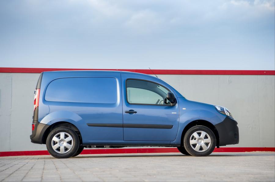  Renault Kangoo Van Z.E. 33 2017 года  (UK) (фото 37 из 44)